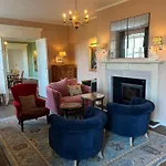 Arboris - Retreat Into The Open Villa