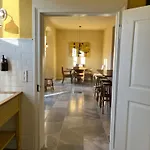 Villa Arboris - Retreat Into The Open