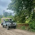 Villa Arboris - Retreat Into The Open