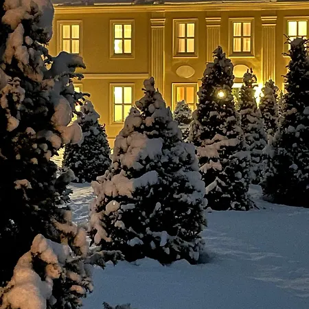 Arboris - Retreat Into The Open Villa *