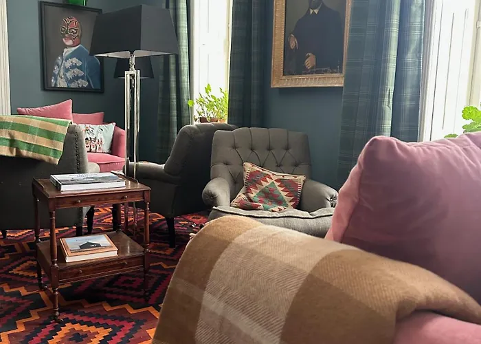 Arboris - Retreat Into The Open Villa