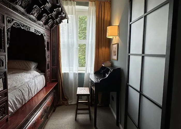 Arboris - Retreat Into The Open Villa